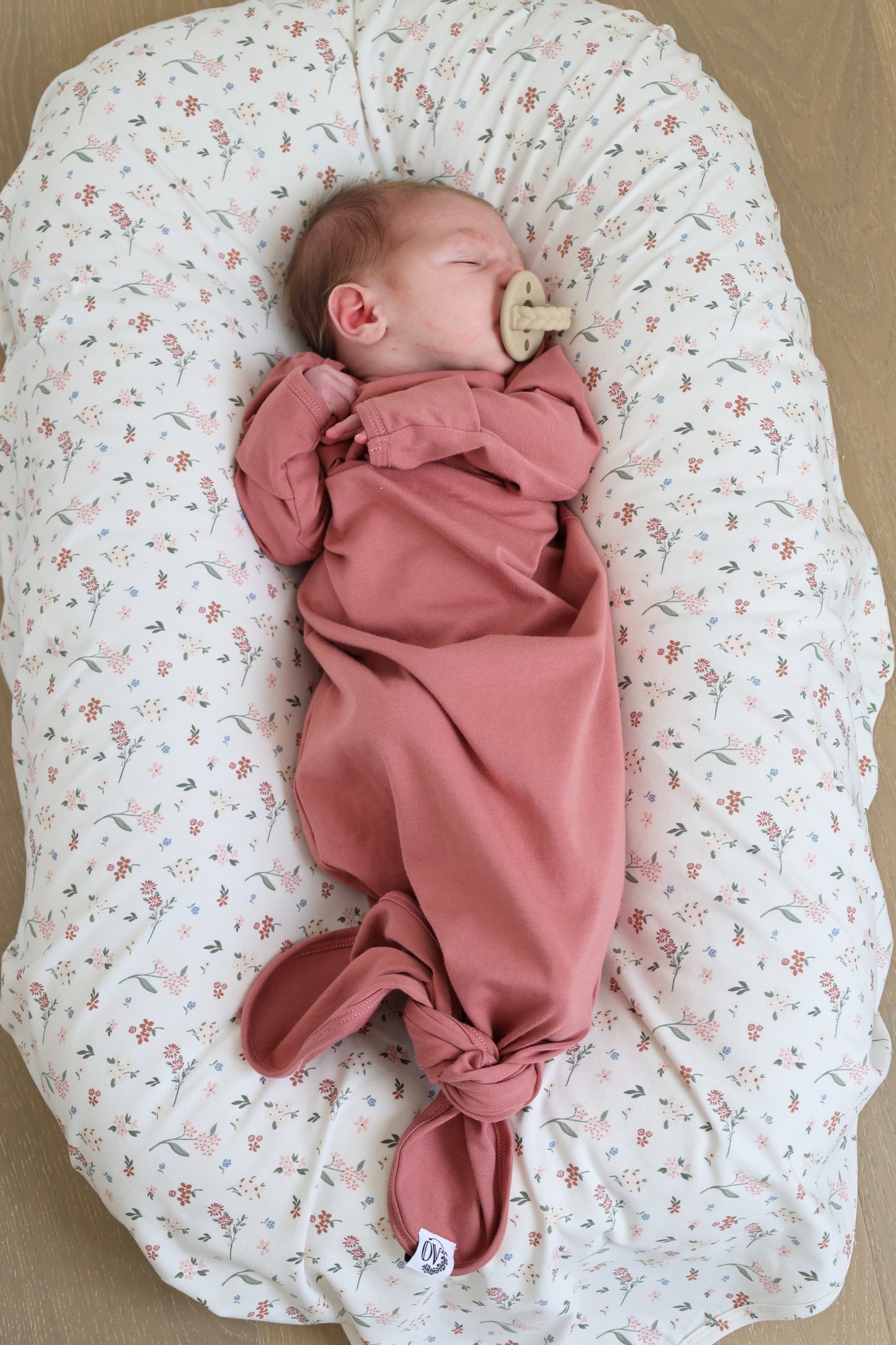 Lola - nodo gown