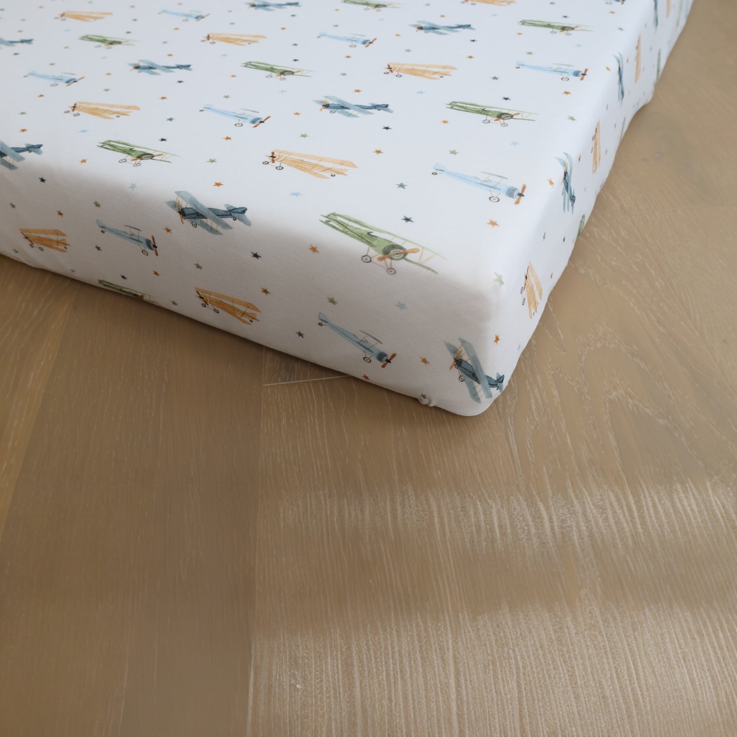 Airplane Bamboo Crib Sheet